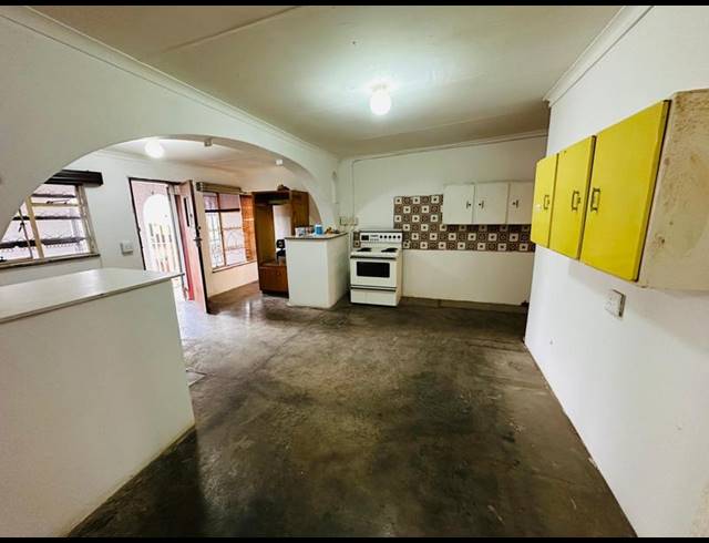 3 BEDROOM HOUSE FOR SALE IN PRIMROSE